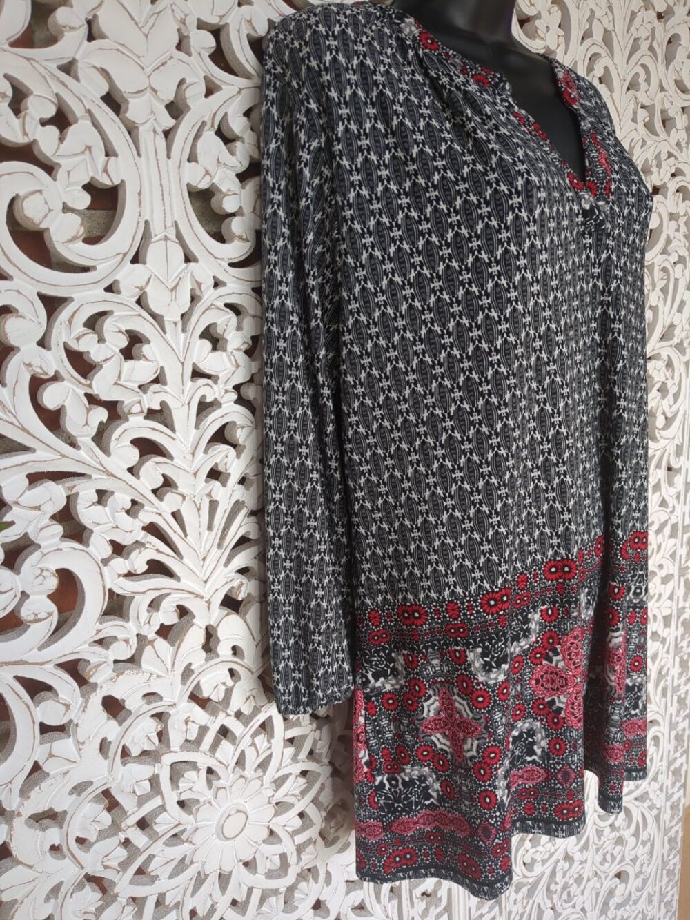 Long Sleeve Colorful Tunic - Picture 3 of 12